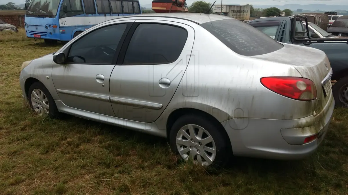 VEÍCULO PEUGEOT/207PASSION XS A, ano/modelo 2013/2013, placas IUB9898