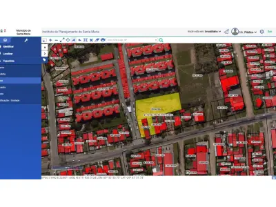 Lote 001 - um terreno designado lote “18-a” situado na vila jockey club, zona urbana de santa maria-rs com área superficial de 2.807,85m². matriculado