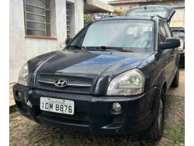 LOTE 004 - VEÍCULO HUNDAY TUCSON V6, ano/modelo 2007/2007, cor preta, gasolina, placas IOM8876.